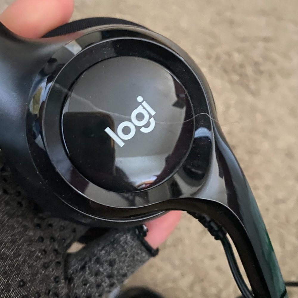 Logitech Black Headset With Microphone - Picture 4 of 6